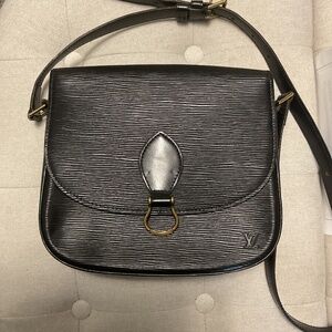 LOUIS VUITTON Epi Saint Cloud Shoulder Crossbody Bag - Vintage in Black with COA